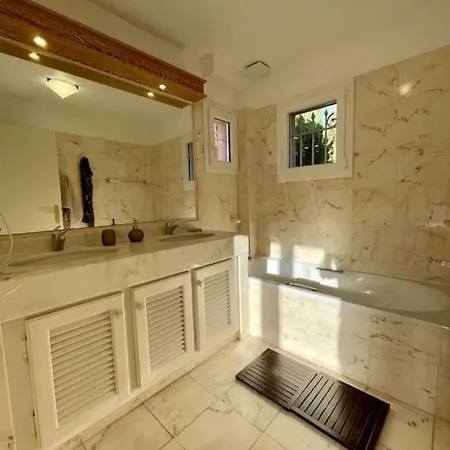 49 Hameau Des Greens * Sainte-Maxime