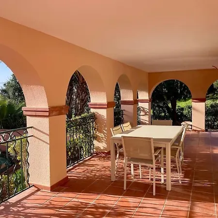 49 Hameau Des Greens *