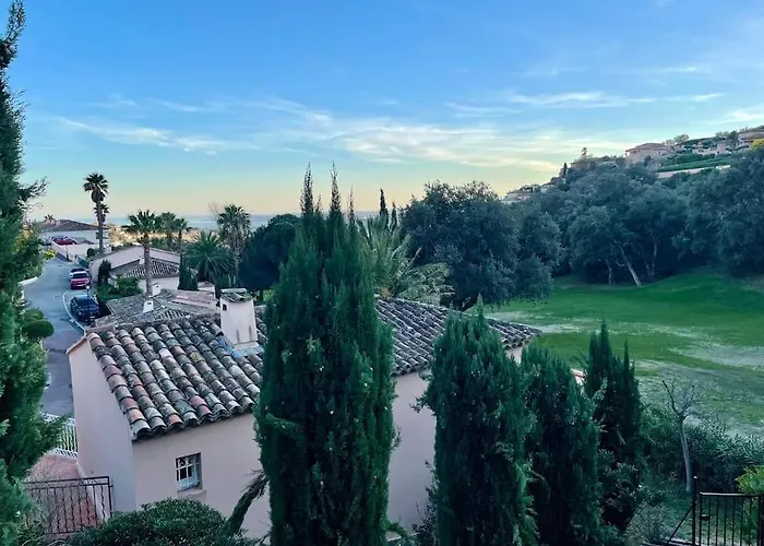 49 Hameau Des Greens بيت للعطل