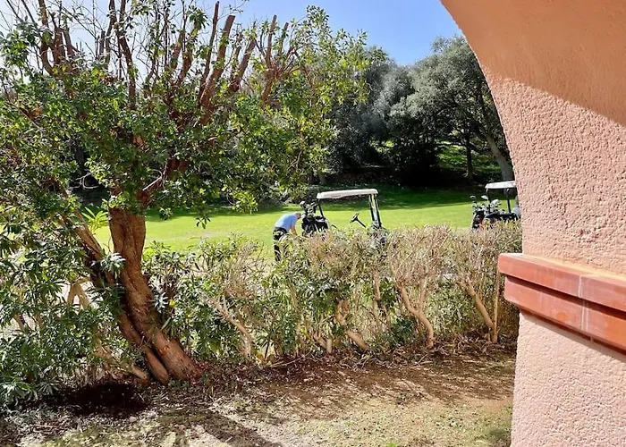 49 Hameau Des Greens