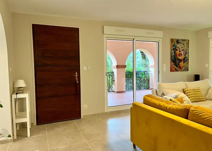 49 Hameau Des Greens بيت للعطل